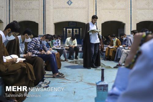 ثبت نام طلاب در حوزه های علمیه استان سمنان ۲۵ درصد بیشتر شد