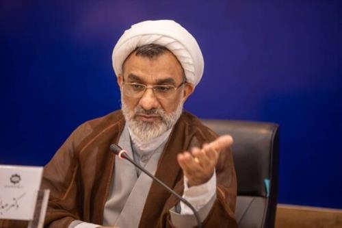 تصمیم گیری درباره ی تاثیر معدل بر عهده شورای عالی آموزش و پرورش است