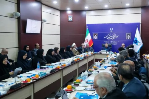 مهلت ۶ ماهه دانشگاه آزاد برای بازبینی سرفصل های درسی