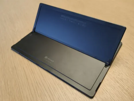 راهنمای کامل استفاده از پایه سرفیس پرو