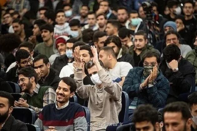 قدردانی از رتبه های زیر ۵۰۰ کنکور در جشنواره جایزه سردار شهید سلیمانی